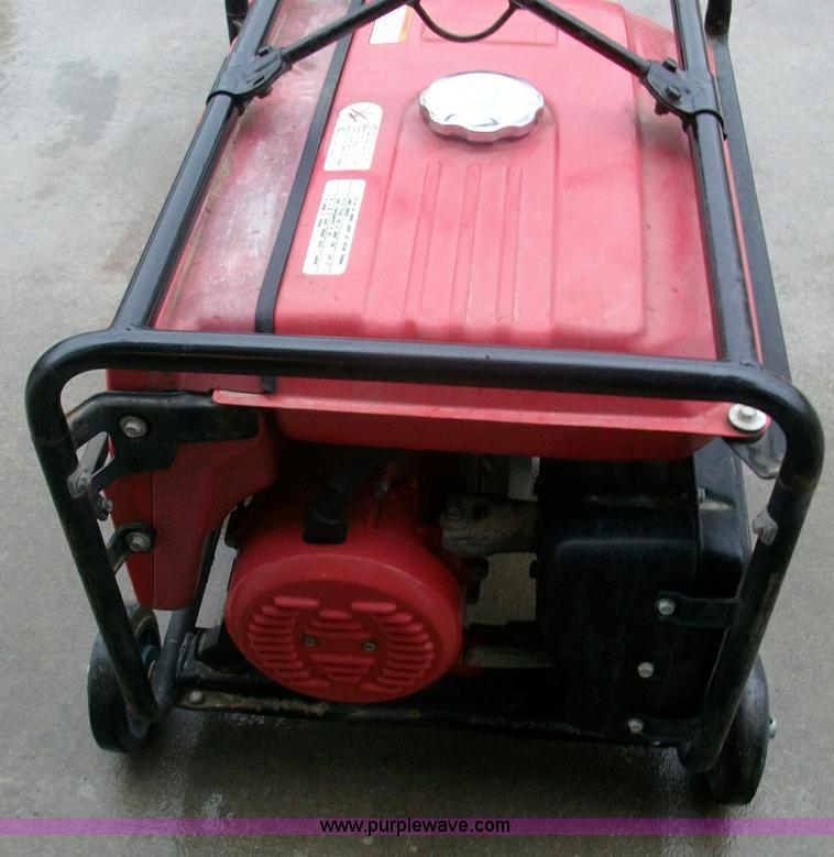 image for item B1041 Honda EB5000X generator