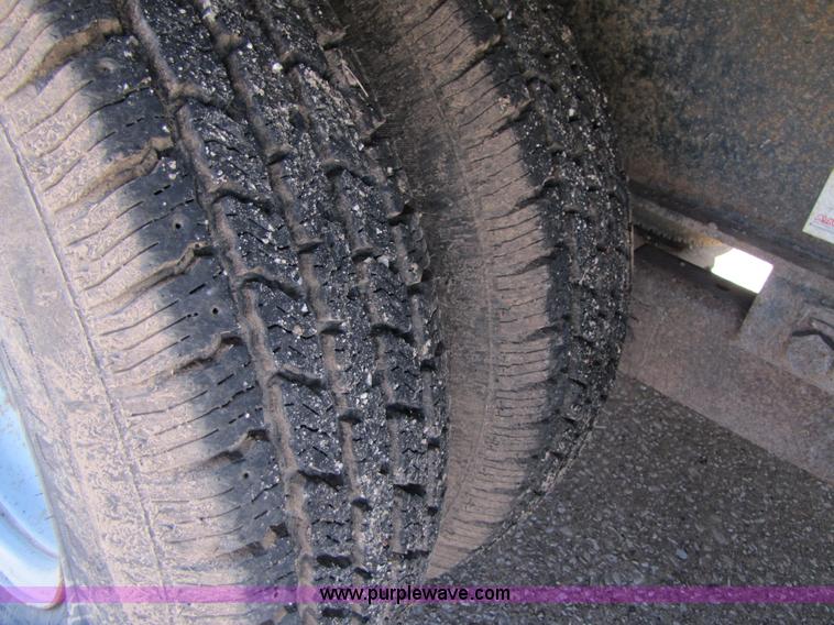 image for item B2220 2006 Load Max 36' gooseneck flatbed trailer