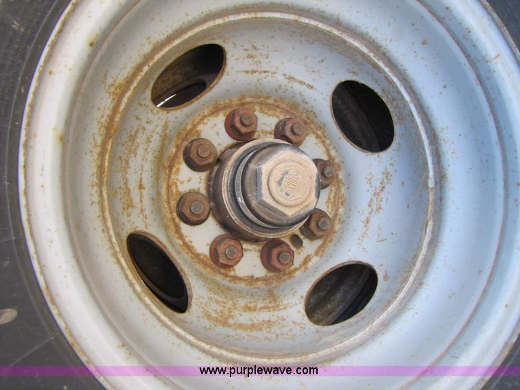 image for item B2220 2006 Load Max 36' gooseneck flatbed trailer