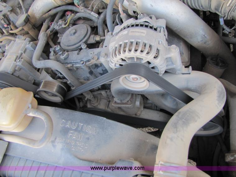 image for item B2221 1999 Ford F250 Super Duty crew cab pickup truck