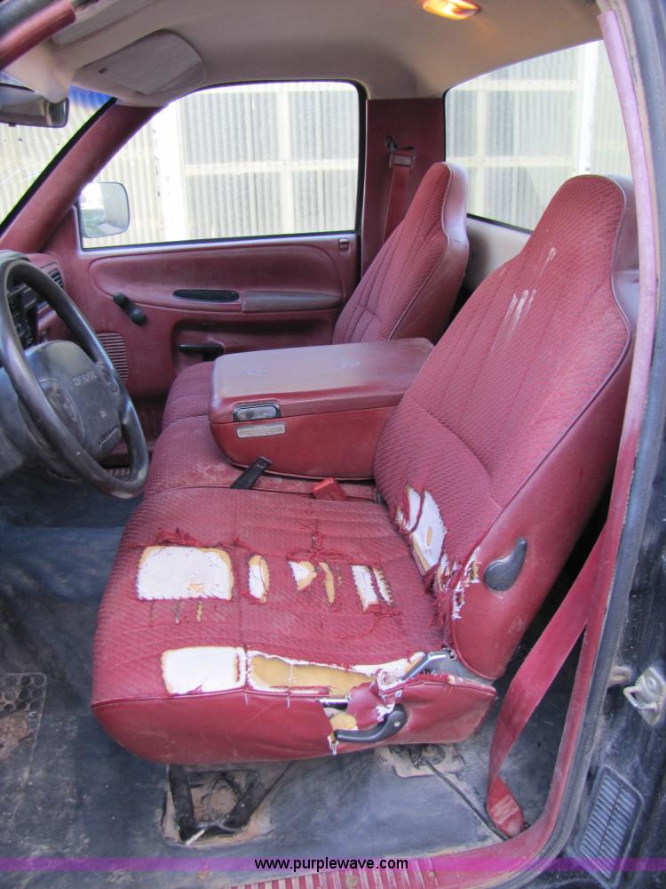 image for item B2223 1994 Dodge Ram 1500 pickup truck
