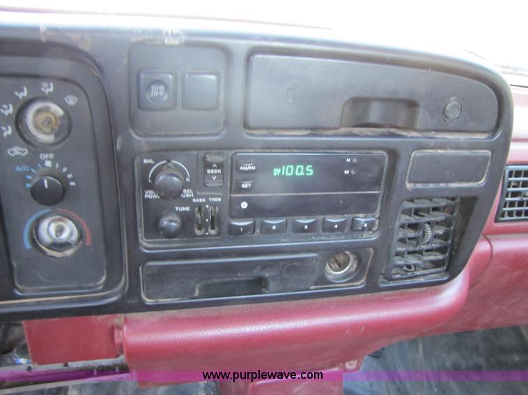 image for item B2223 1994 Dodge Ram 1500 pickup truck