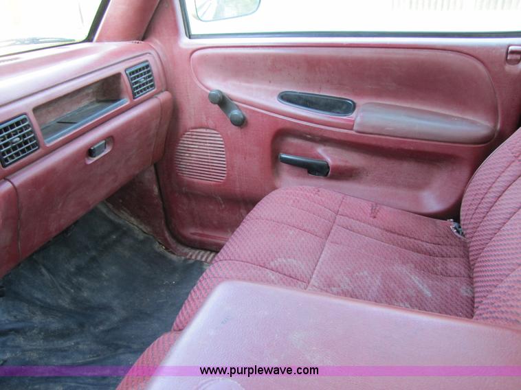 image for item B2223 1994 Dodge Ram 1500 pickup truck