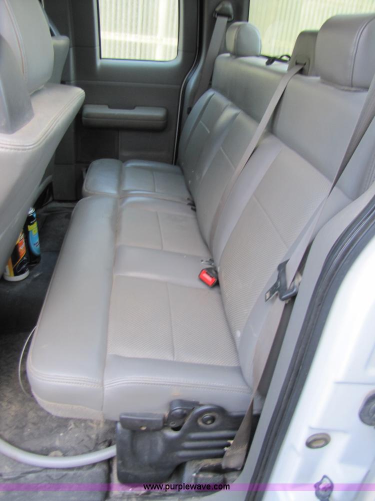 image for item B2224 2005 Ford F150 SuperCab pickup truck