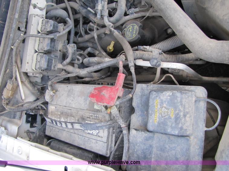 image for item B2224 2005 Ford F150 SuperCab pickup truck