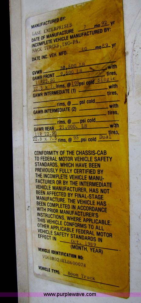 image for item B2234 1990 Mack CS250P boom truck w/ magnet