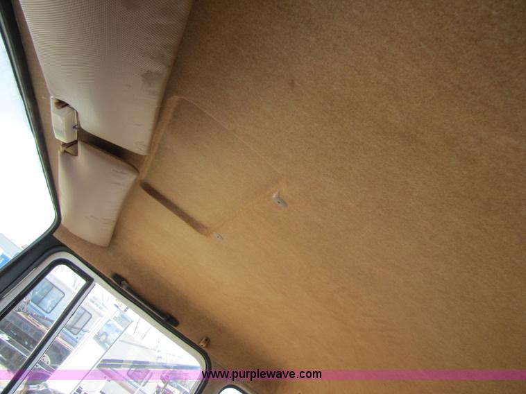 image for item B2234 1990 Mack CS250P boom truck w/ magnet