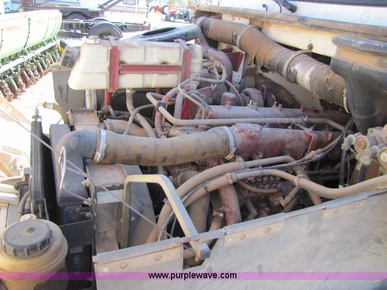 image for item B2234 1990 Mack CS250P boom truck w/ magnet