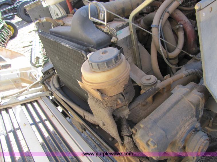 image for item B2234 1990 Mack CS250P boom truck w/ magnet