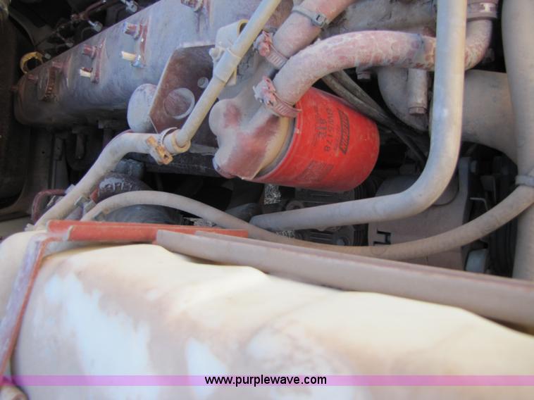 image for item B2234 1990 Mack CS250P boom truck w/ magnet