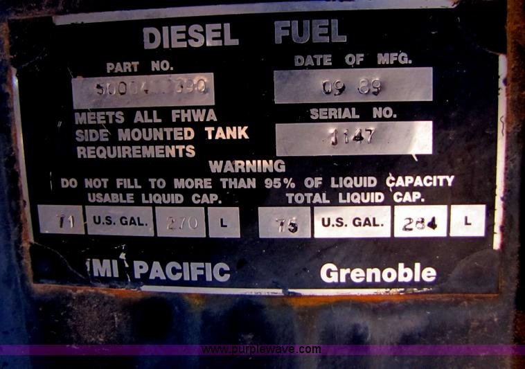 image for item B2234 1990 Mack CS250P boom truck w/ magnet