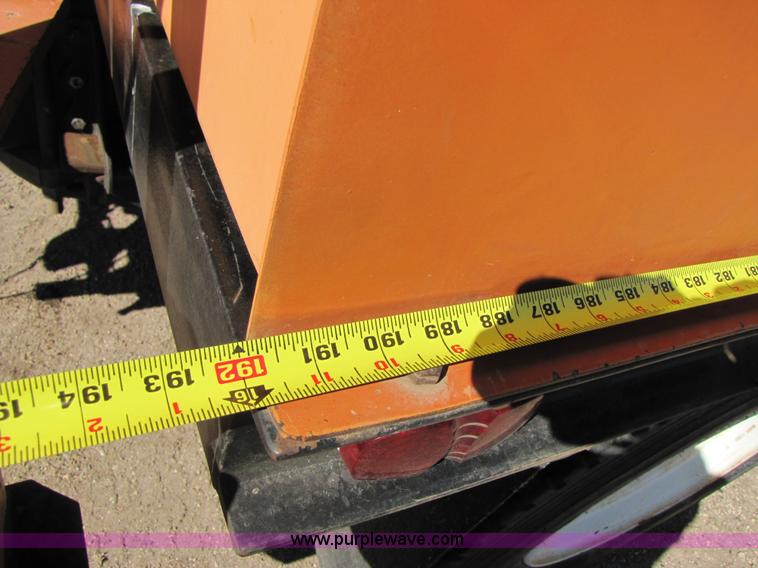 image for item B2234 1990 Mack CS250P boom truck w/ magnet