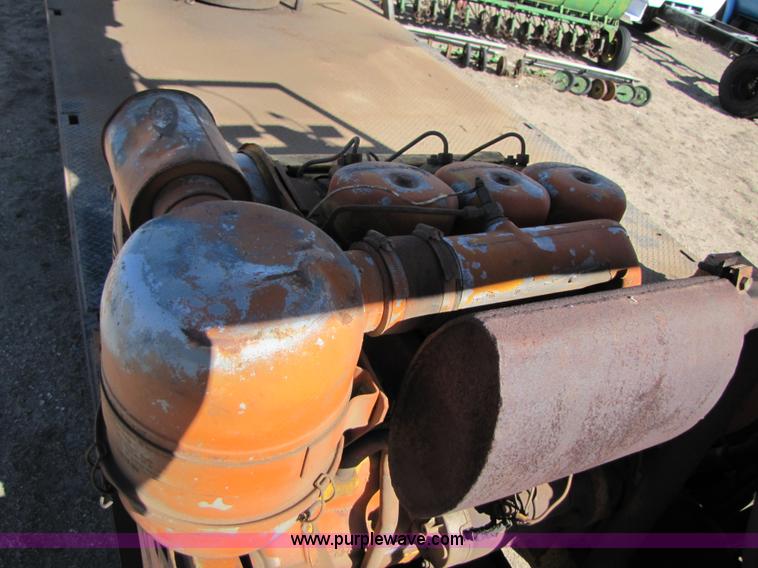 image for item B2234 1990 Mack CS250P boom truck w/ magnet