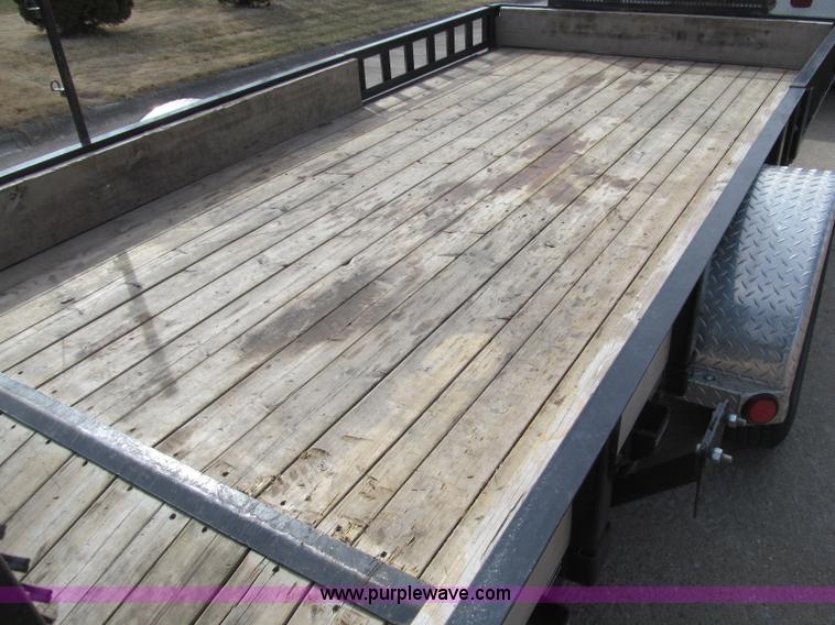 image for item B5108 2010 PJ 7714 14' single axle utility trailer
