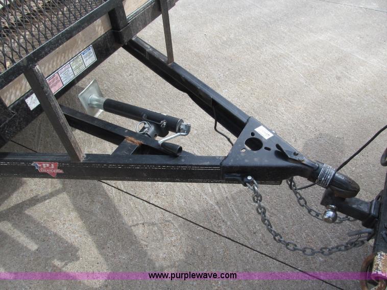 image for item B5108 2010 PJ 7714 14' single axle utility trailer