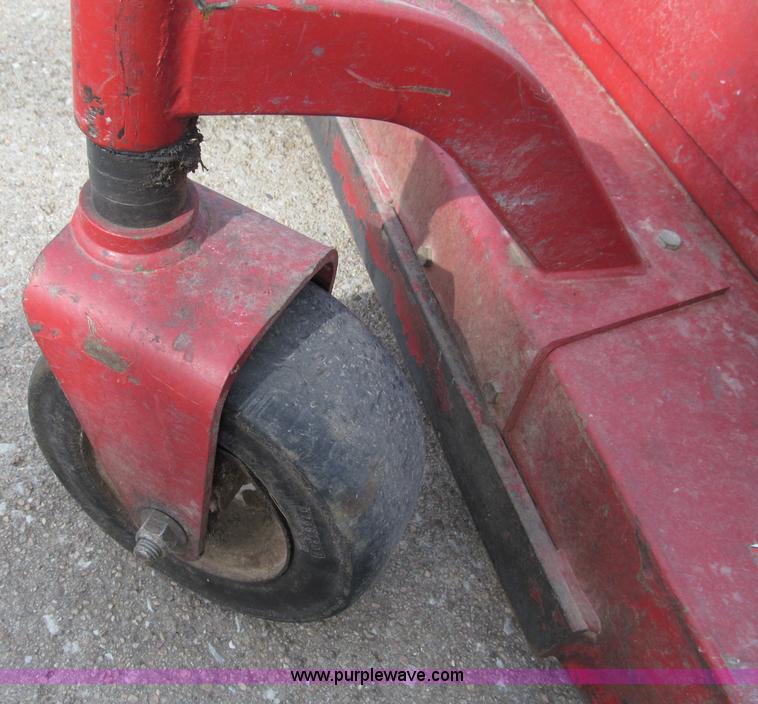 image for item B5110 Ferris Hydrowalk commercial lawn mower