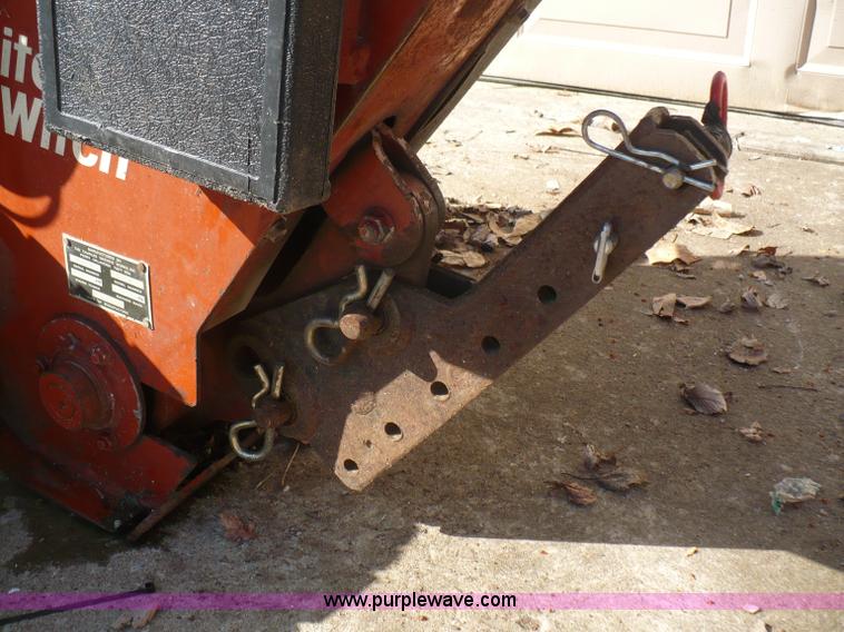 image for item B6314 2001 Ditch Witch 100SX  walk behind vibratory plow