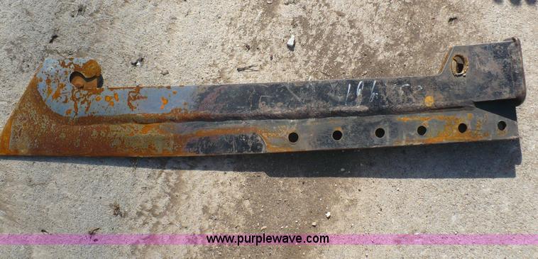 image for item B6314 2001 Ditch Witch 100SX  walk behind vibratory plow