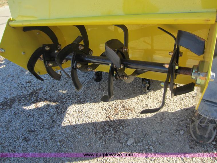 image for item B9088 2011 John Deere X540 lawn tractor