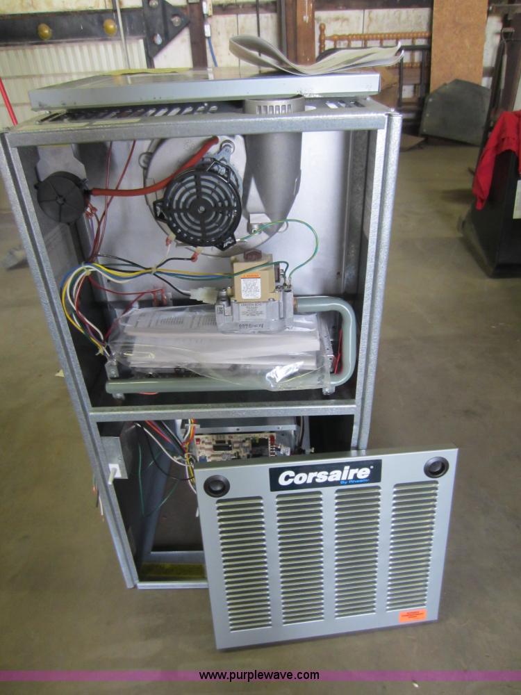 image for item B9091 Assorted home items