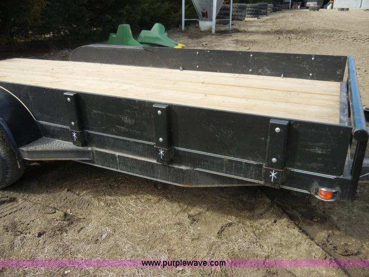 image for item C4015 1999 Ark City 16' trailer