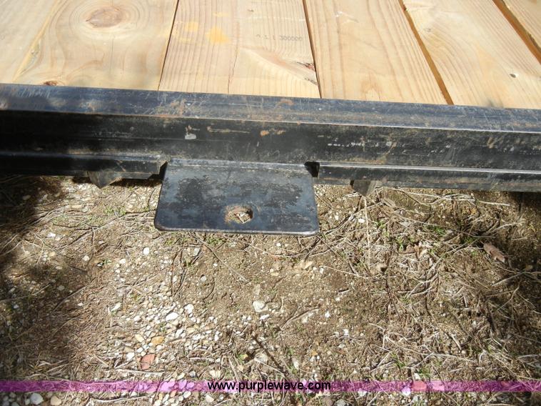 image for item C4015 1999 Ark City 16' trailer