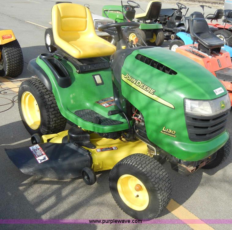 image for item C4035 2008 John Deere L130 lawn mower