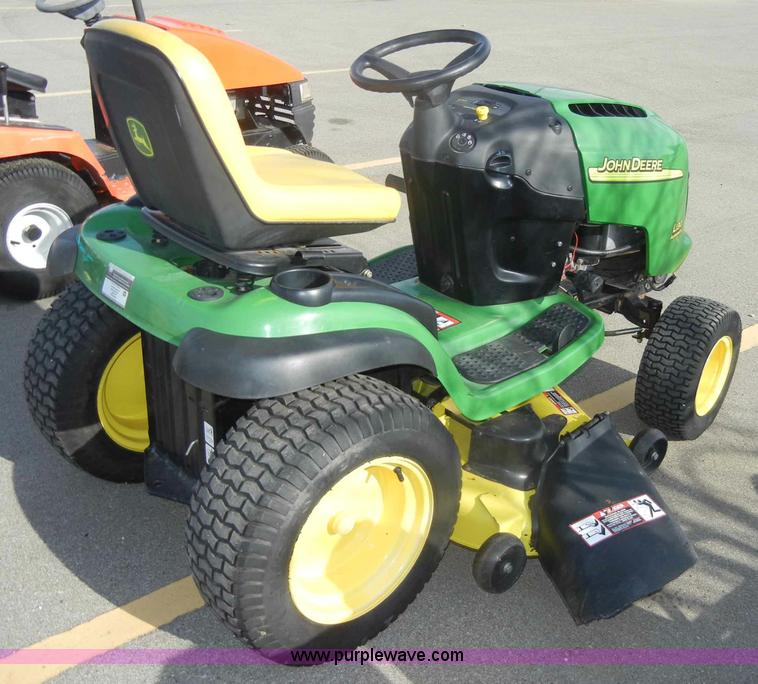 image for item C4035 2008 John Deere L130 lawn mower