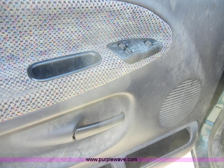 image for item C4061 1998 Dodge Ram 1500 quad cab pickup truck