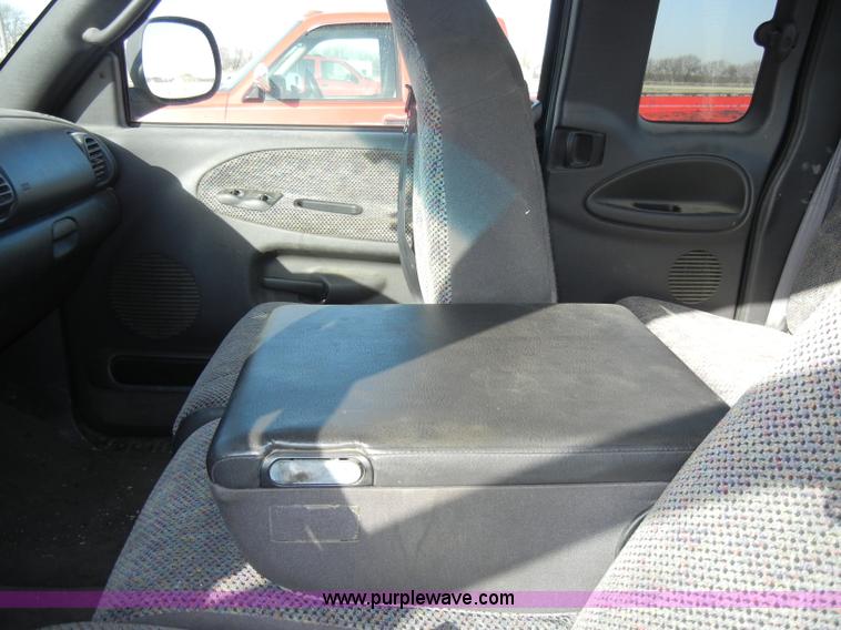 image for item C4061 1998 Dodge Ram 1500 quad cab pickup truck