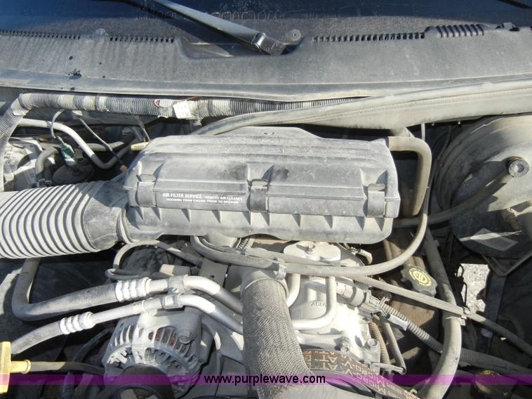 image for item C4061 1998 Dodge Ram 1500 quad cab pickup truck