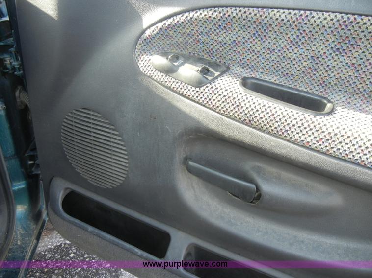 image for item C4061 1998 Dodge Ram 1500 quad cab pickup truck