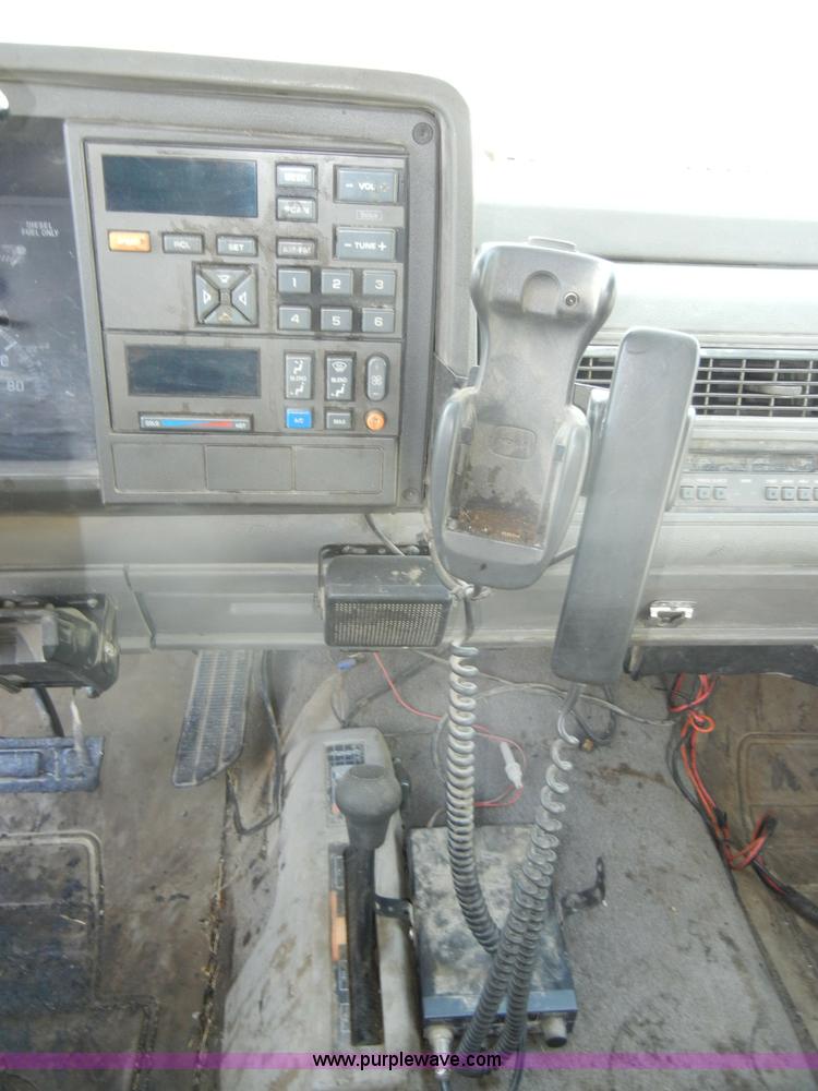 image for item C4062 1994 GMC Sierra K3500 SLE extended cab pickup truck