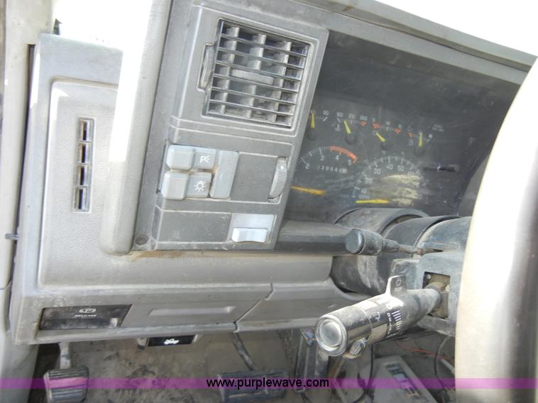 image for item C4062 1994 GMC Sierra K3500 SLE extended cab pickup truck