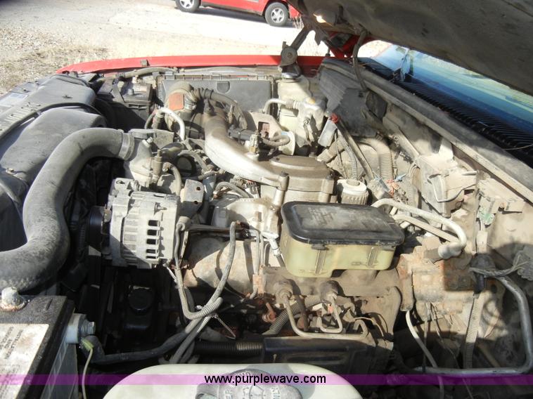 image for item C4062 1994 GMC Sierra K3500 SLE extended cab pickup truck