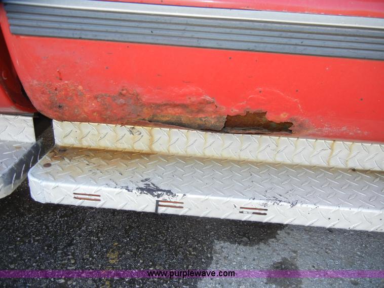 image for item C4062 1994 GMC Sierra K3500 SLE extended cab pickup truck