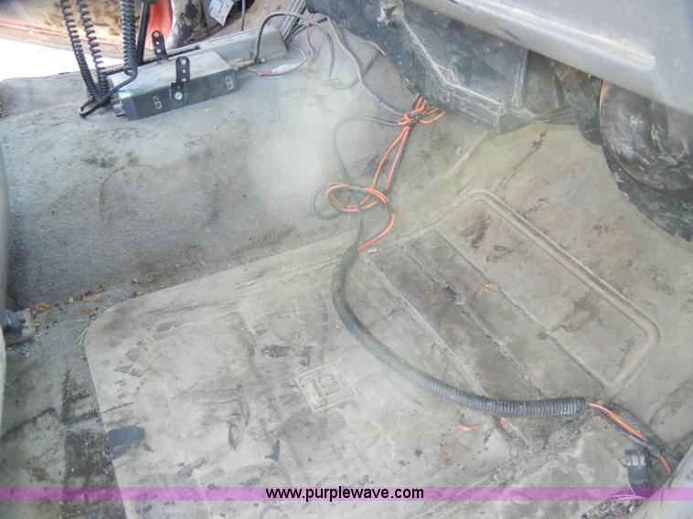 image for item C4062 1994 GMC Sierra K3500 SLE extended cab pickup truck