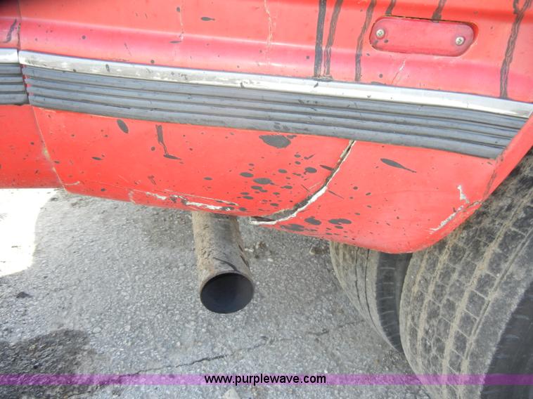 image for item C4062 1994 GMC Sierra K3500 SLE extended cab pickup truck