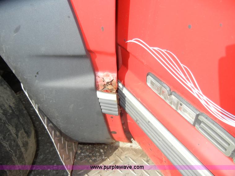 image for item C4062 1994 GMC Sierra K3500 SLE extended cab pickup truck