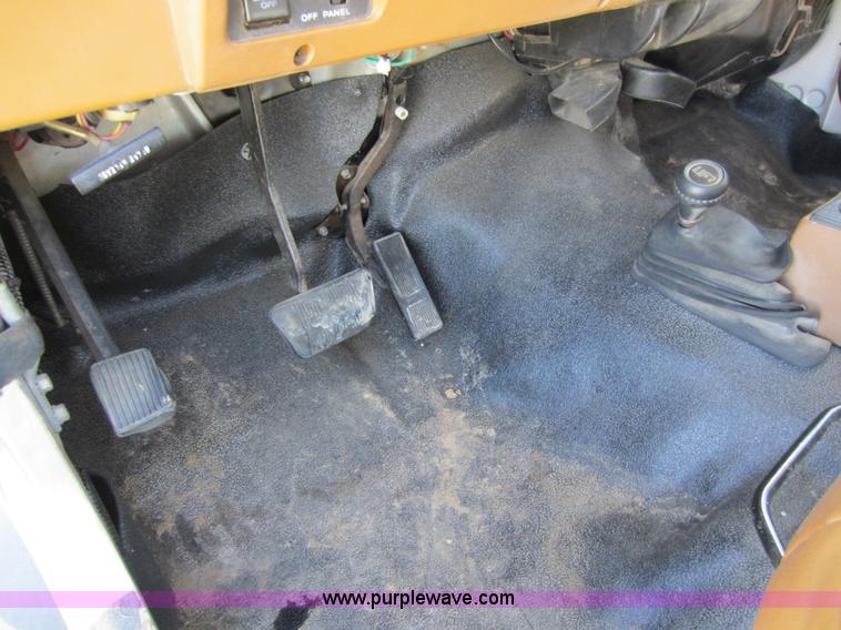 image for item C5310 1995 Jeep Wrangler SUV