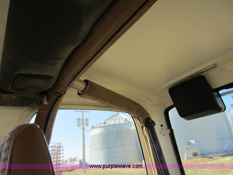 image for item C5310 1995 Jeep Wrangler SUV