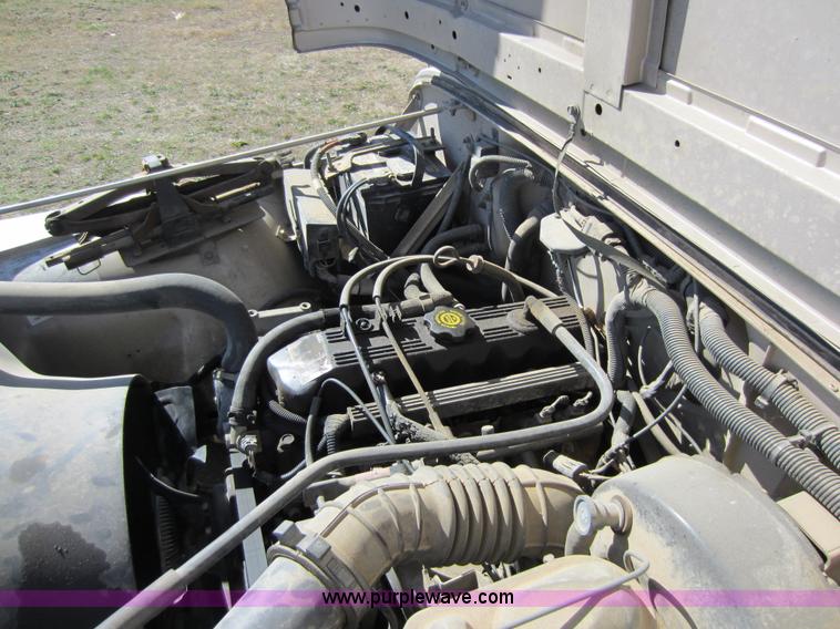 image for item C5310 1995 Jeep Wrangler SUV