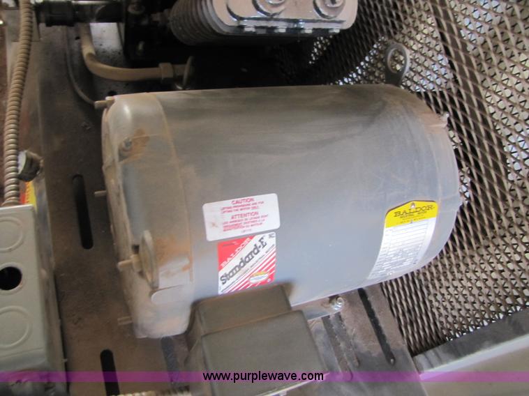image for item C9644 2004 IAT air compressor