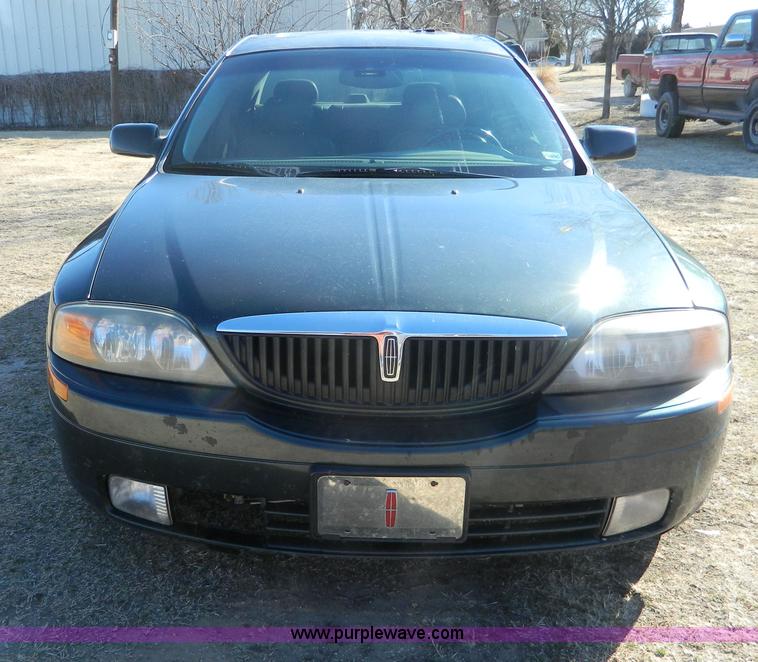 image for item D8868 2000 Lincoln LS