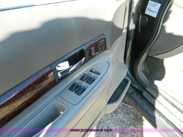 image for item D8868 2000 Lincoln LS