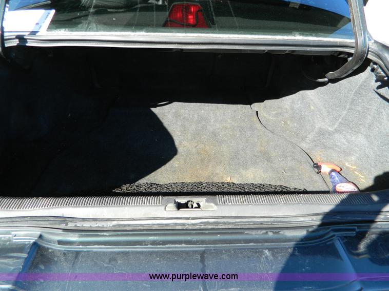 image for item D8868 2000 Lincoln LS