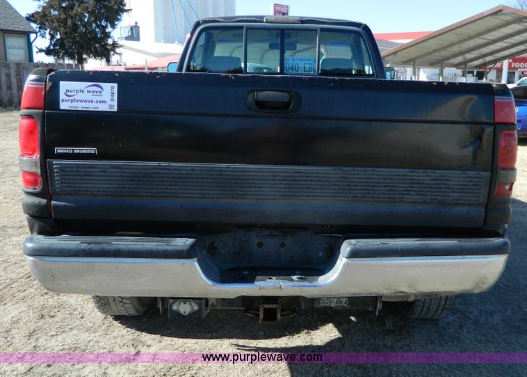 image for item D8870 1996 Dodge Ram 2500 Laramie SLT pickup truck