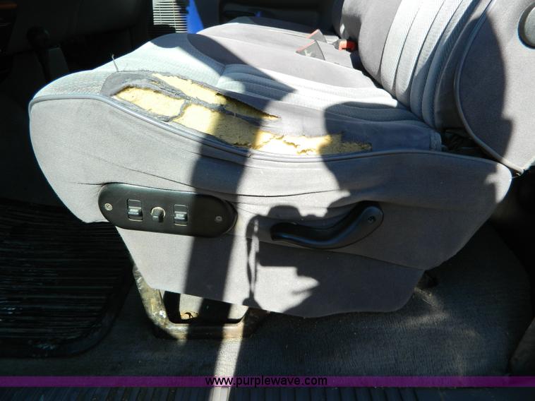 image for item D8870 1996 Dodge Ram 2500 Laramie SLT pickup truck