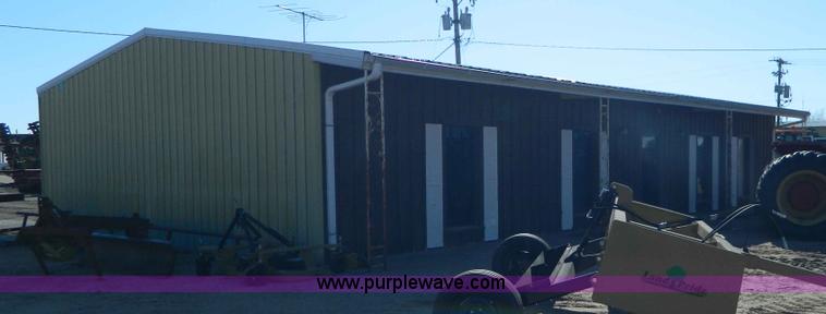 image for item E9408 40' x 60' metal building