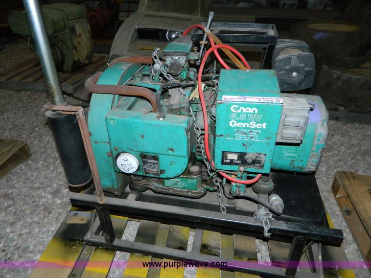 image for item E9420 Onan 6 KW generator